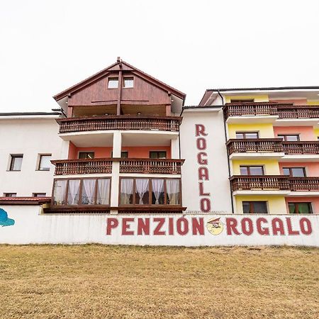 Rodinný penzión Rogalo Mengusovce Exterior foto
